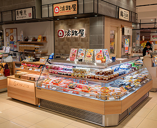 ラゾーナ川崎店